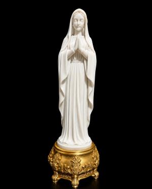 ESCULTURA VIRGEM MARIA REZANDO C/ PEDESTAL